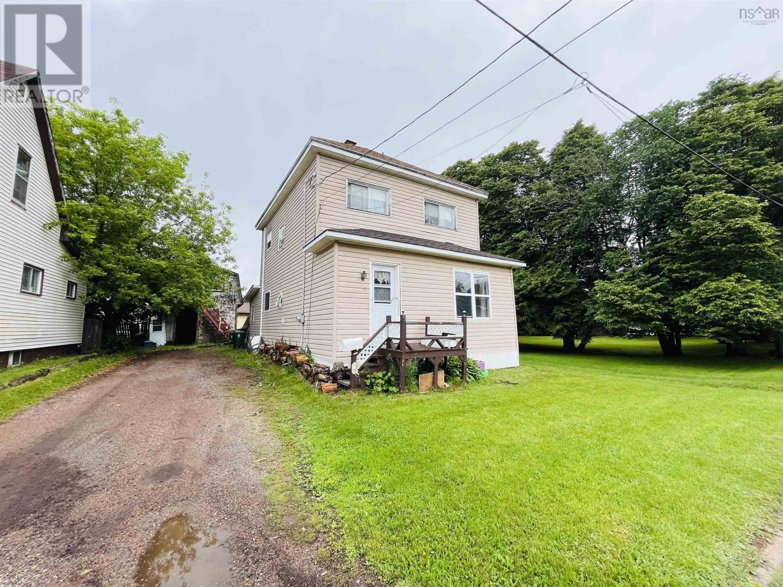 9 Dundonald Street - 1