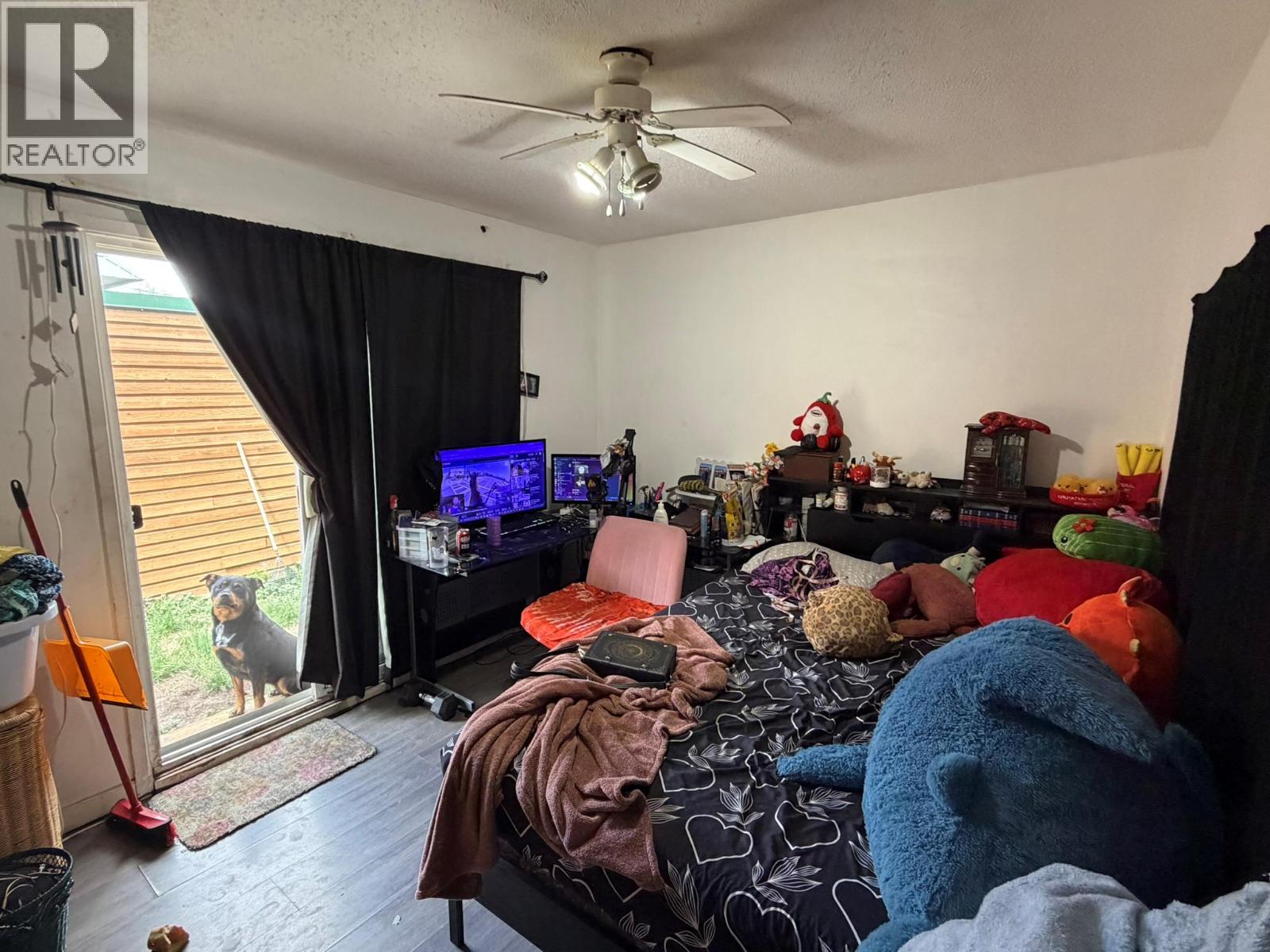 3710-3712 24 Avenue - 46
