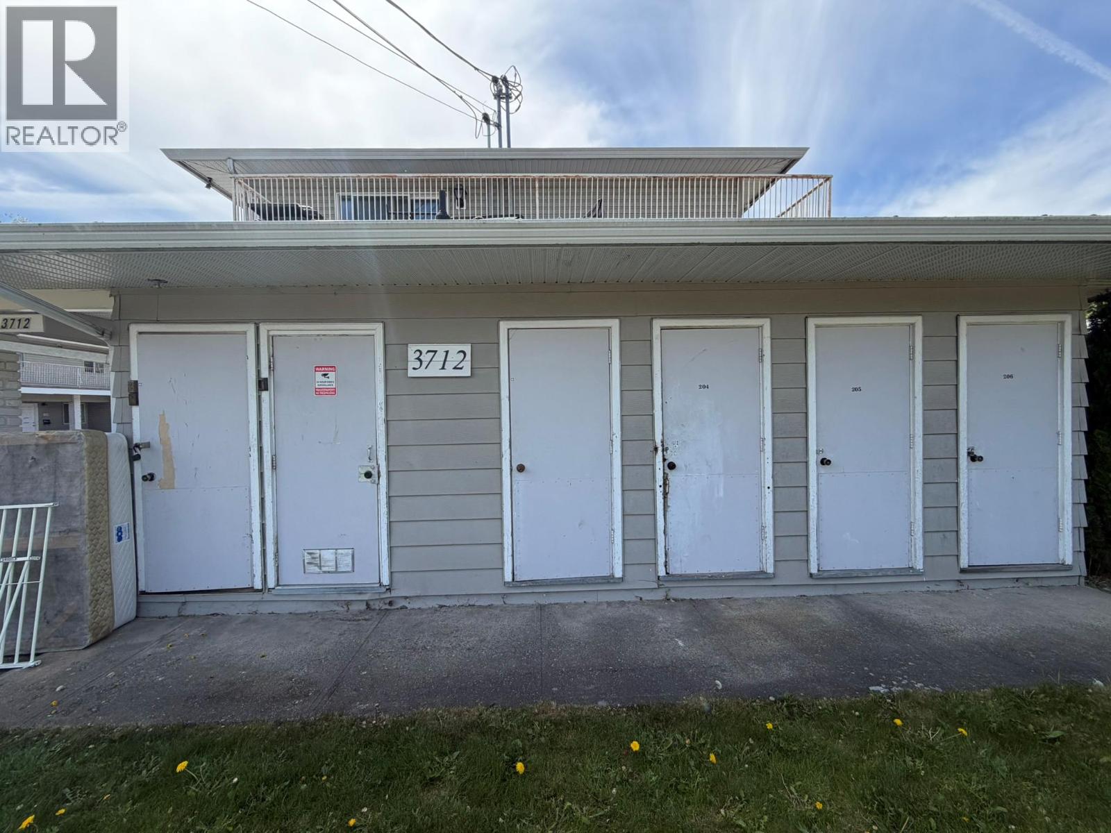 3710-3712 24 Avenue - Image 88