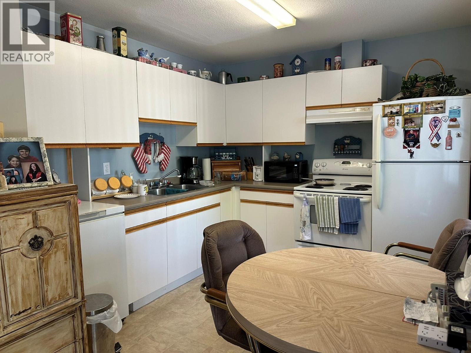3710-3712 24 Avenue - Image 40
