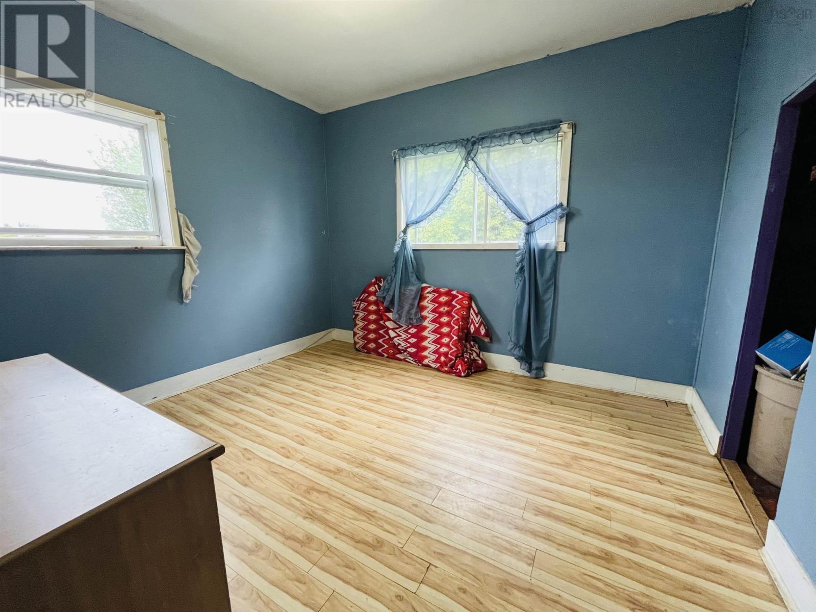 9 Dundonald Street - 6