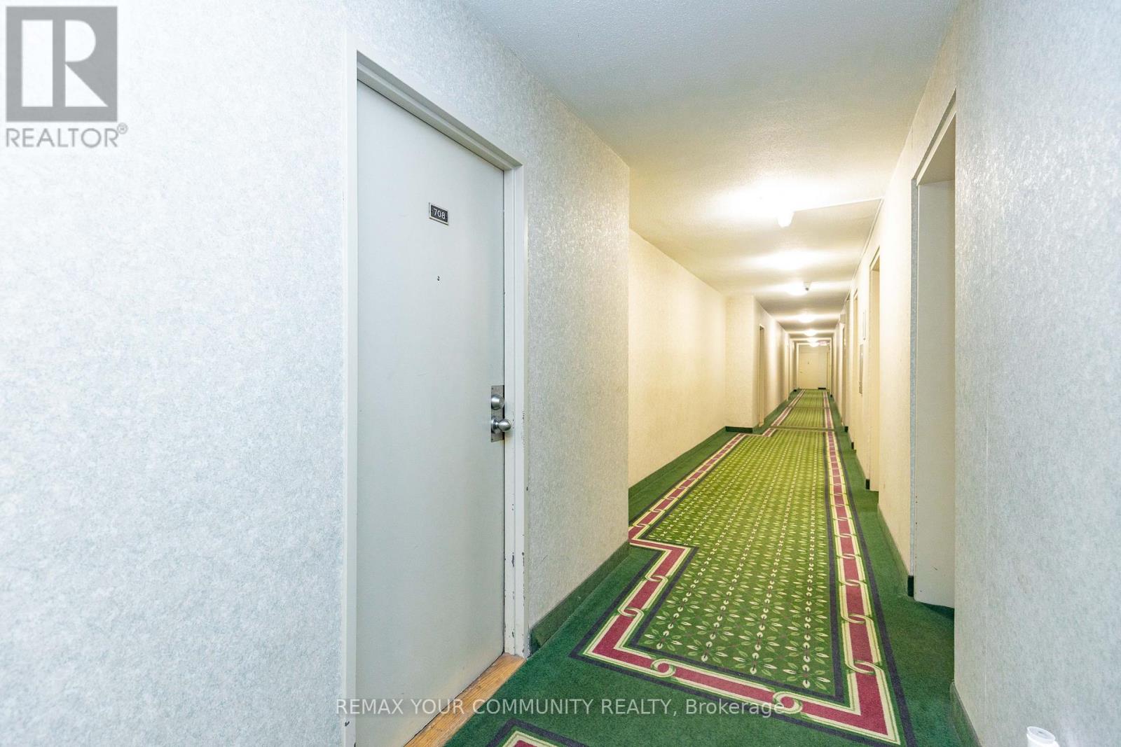 #708 85 EMMETT AVENUE - 3