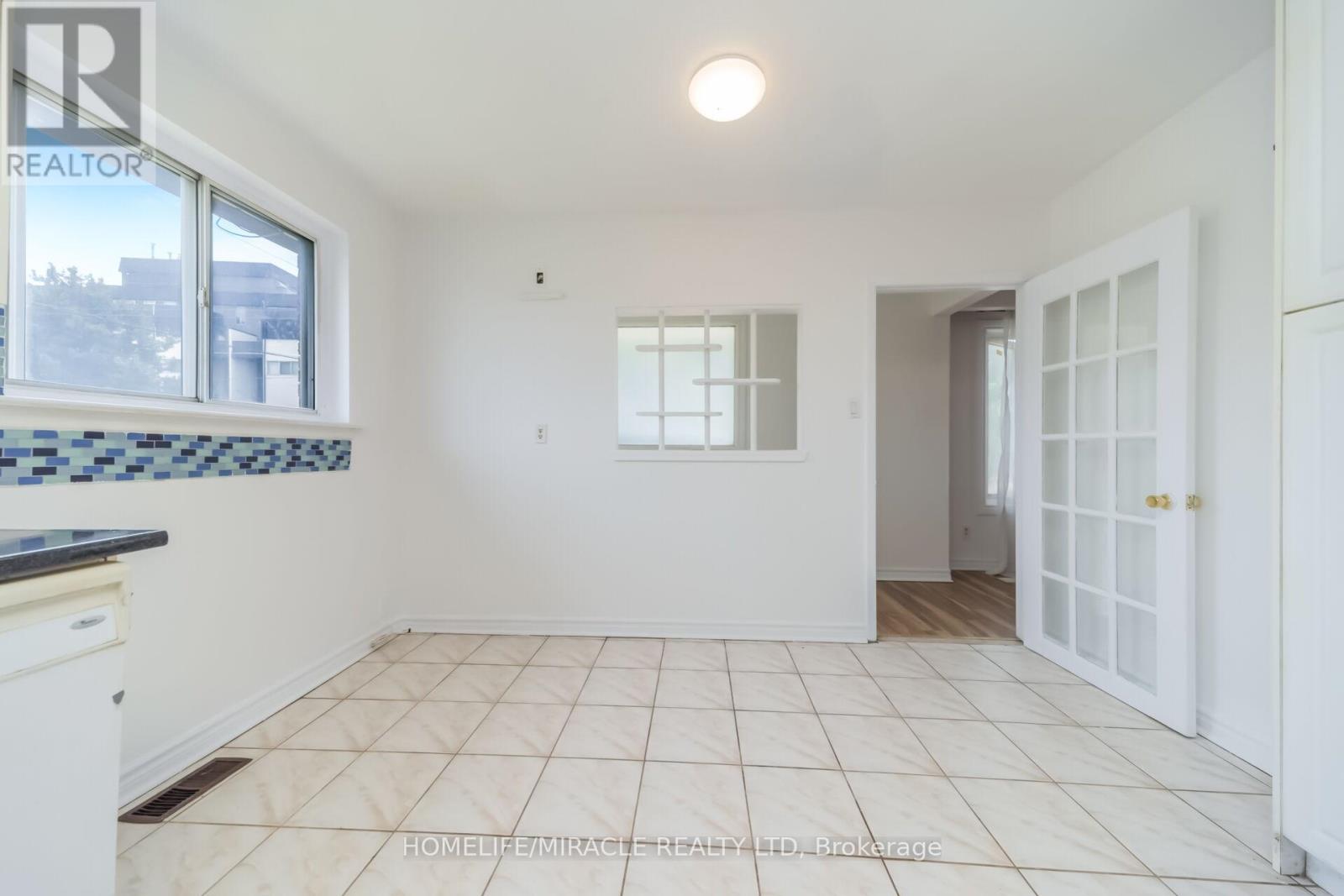 7187 DARCEL AVENUE - 17