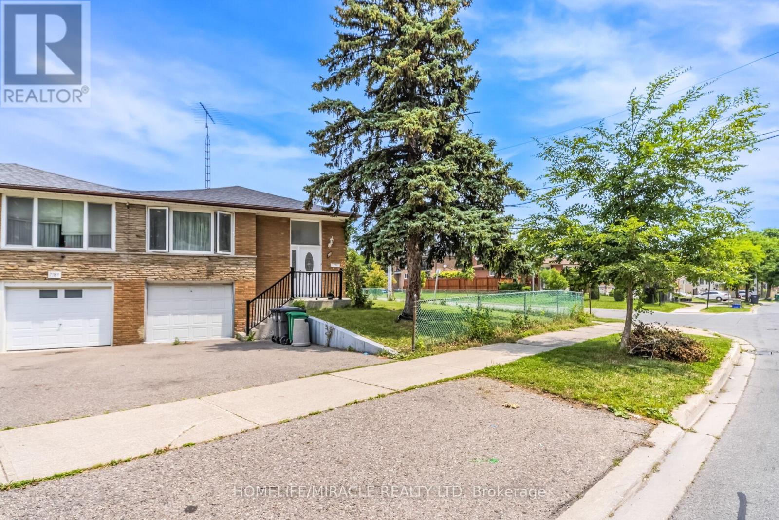 7187 DARCEL AVENUE - 2