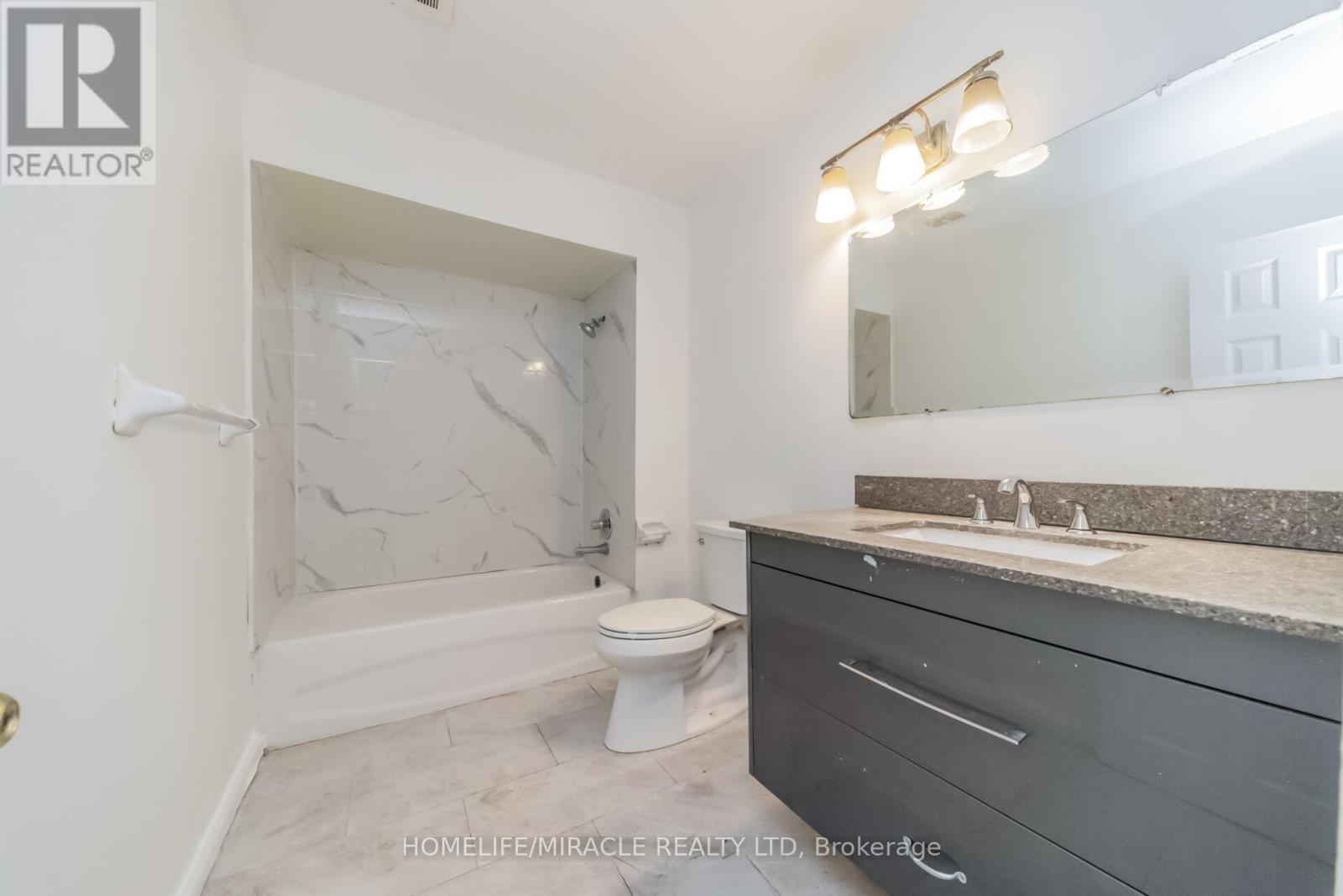 7187 DARCEL AVENUE - 29