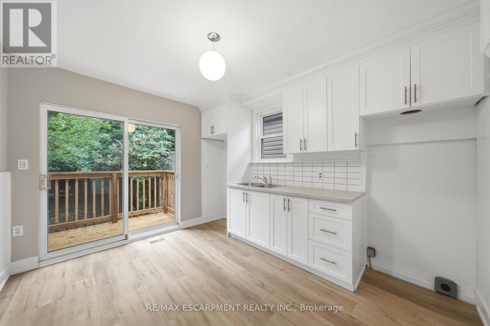 81 CAMBRIDGE AVENUE - 11