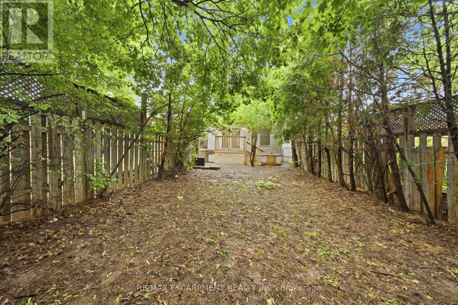 81 CAMBRIDGE AVENUE - 23