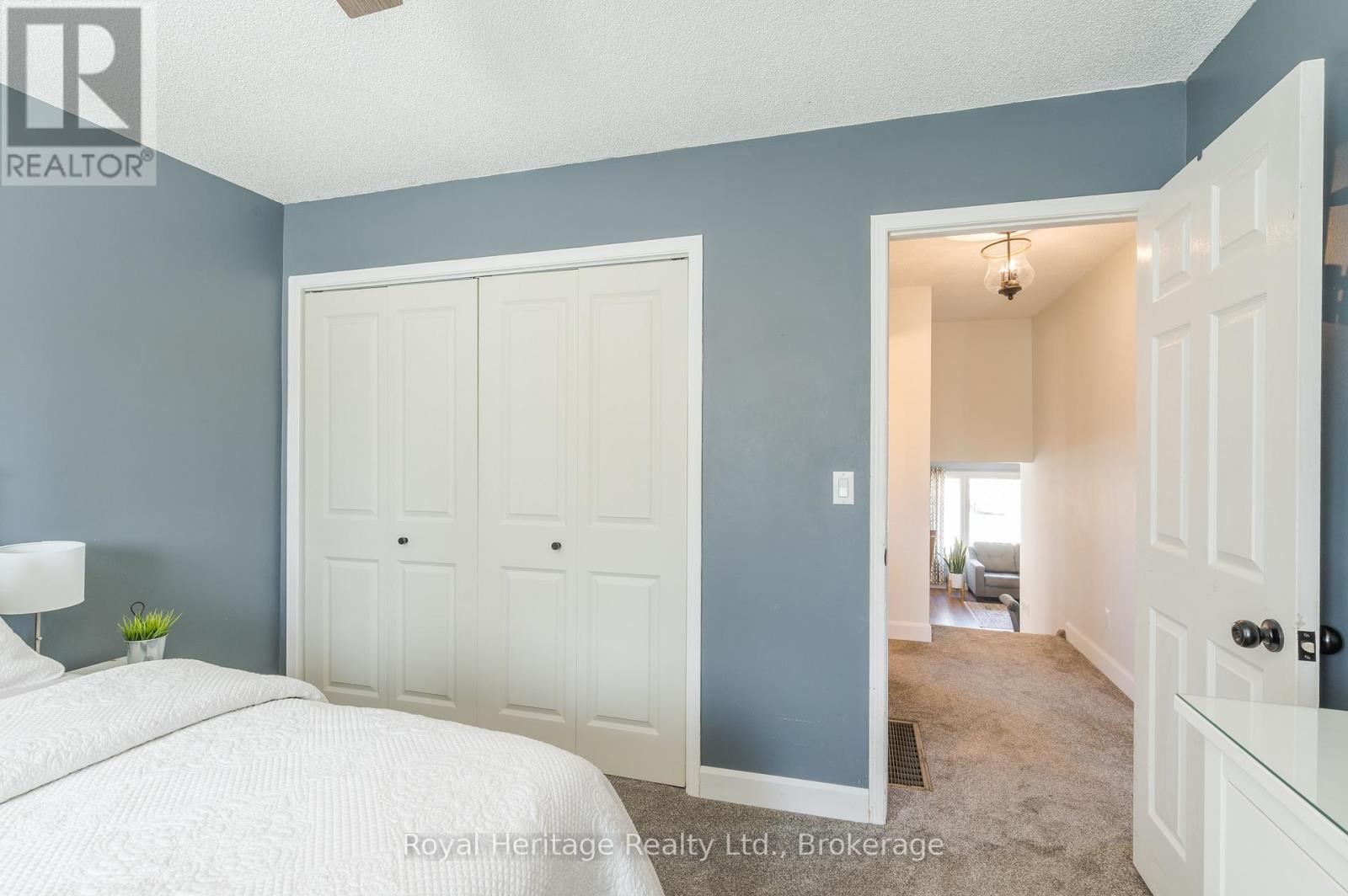 25 HEWSON DRIVE - 22