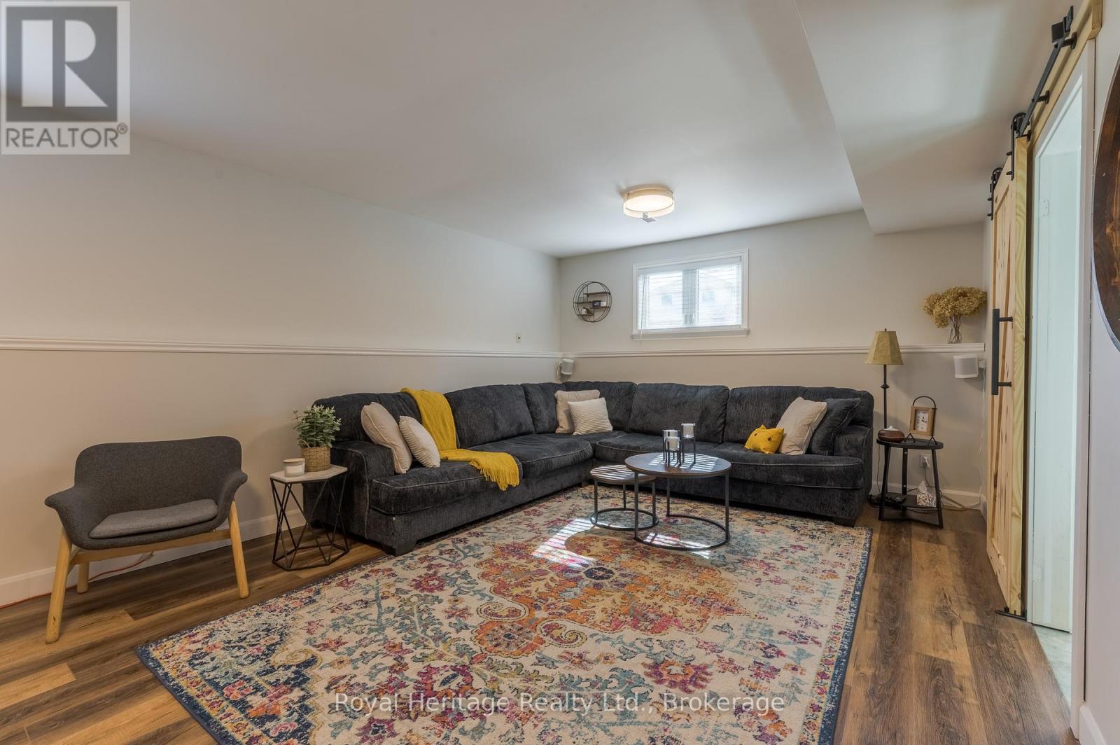 25 HEWSON DRIVE - 34