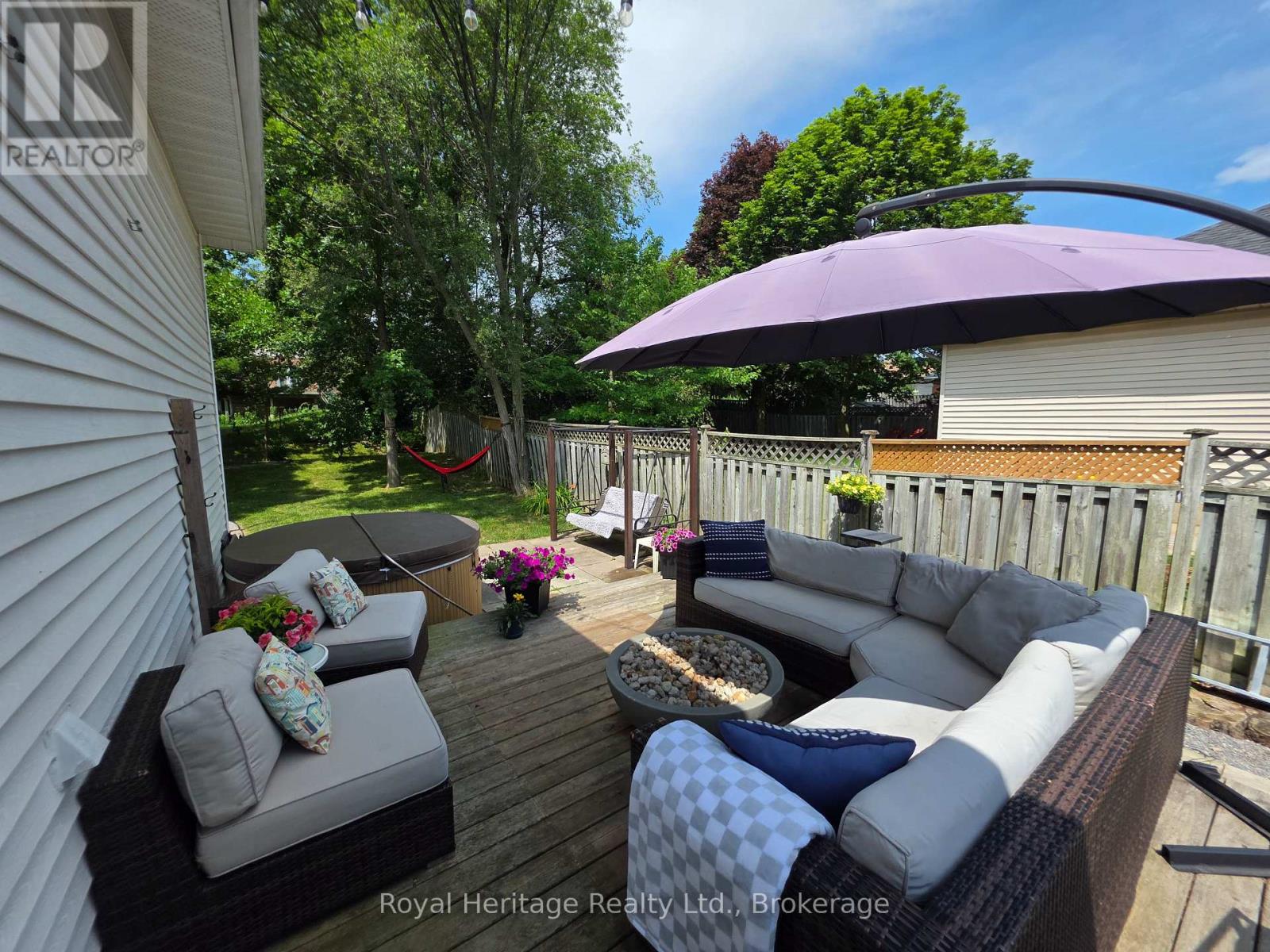 25 HEWSON DRIVE - 39