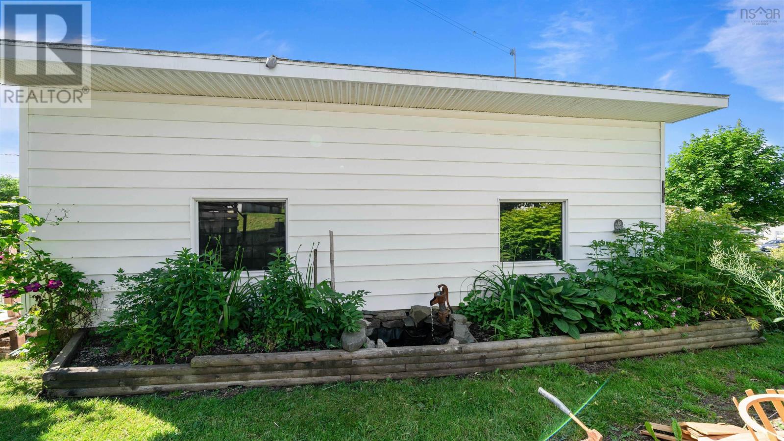 10 Fader Street - 39