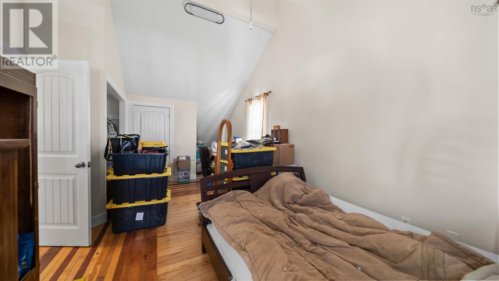 10 Fader Street - 19