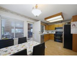 15299 93a Avenue, Surrey, BC V3R0E6 Photo 12