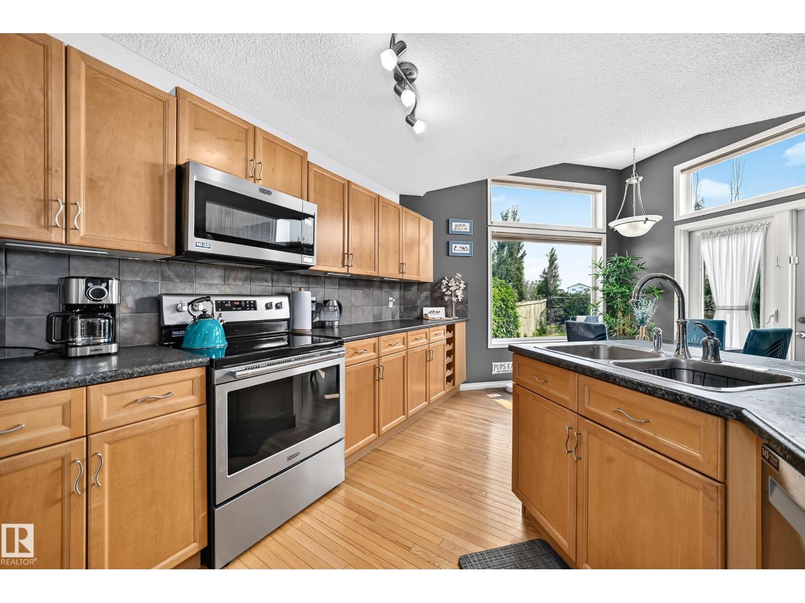 8507 179 AV NW — photo 13