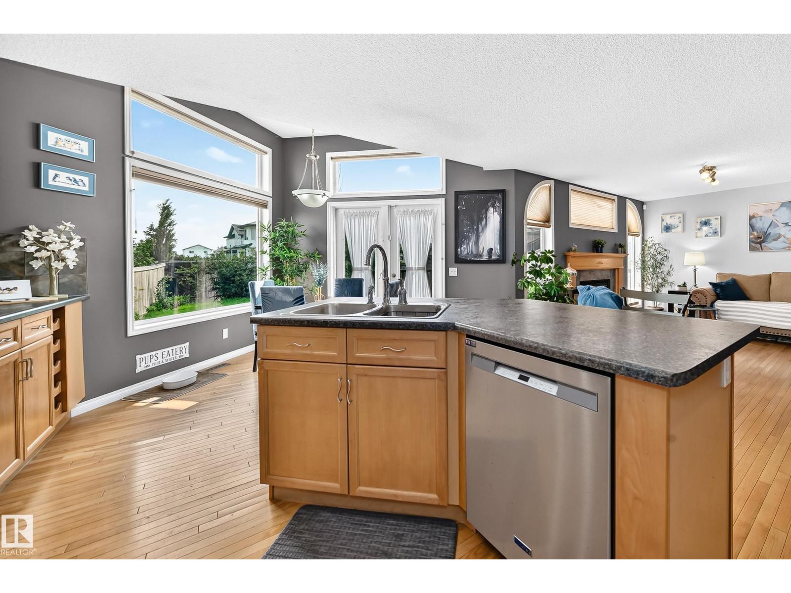8507 179 AV NW — photo 14