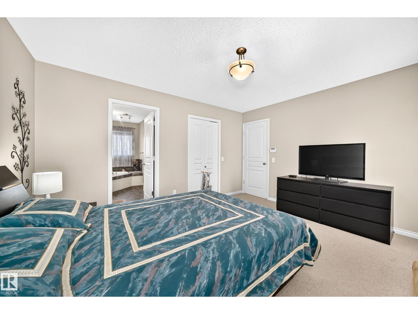8507 179 AV NW — photo 30