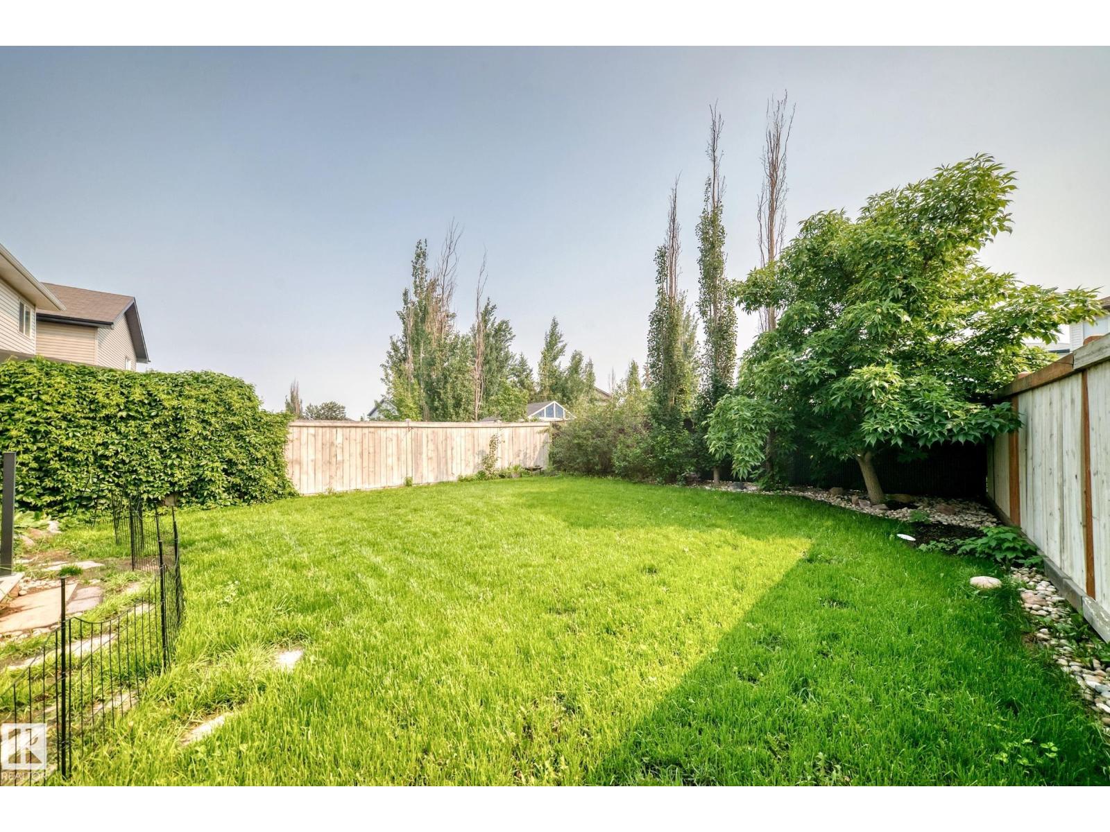 8507 179 AV NW — photo 48