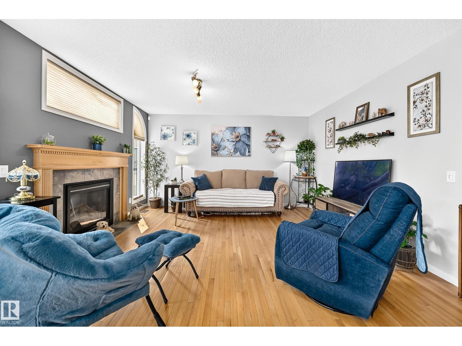 8507 179 AV NW - photo 5