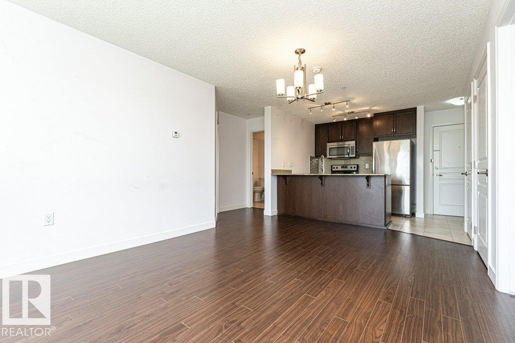 #207 7021 SOUTH TERWILLEGAR DR NW - 23