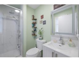 15299 93a Avenue, Surrey, BC V3R0E6 Photo 19