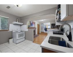 15299 93a Avenue, Surrey, BC V3R0E6 Photo 22