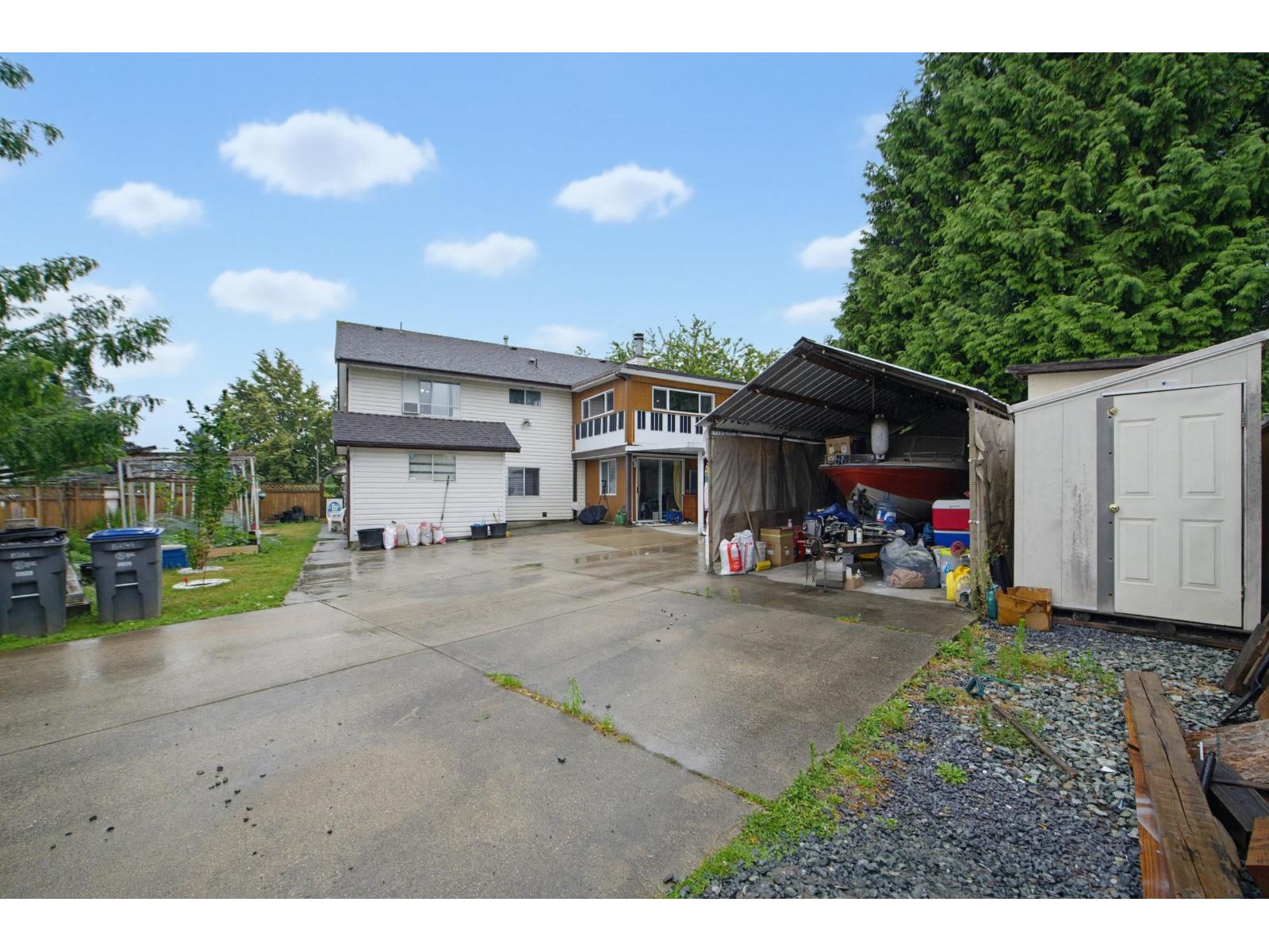 6 Bed, 3 Bath House for Sale in Surrey – 15299 93A AVENUE, Surrey – MLS# R3141385 - Image 36