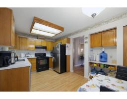 15299 93a Avenue, Surrey, BC V3R0E6 Photo 13