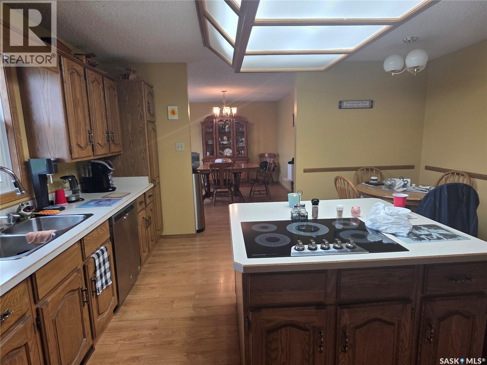 34 Stanley STREET — photo 9