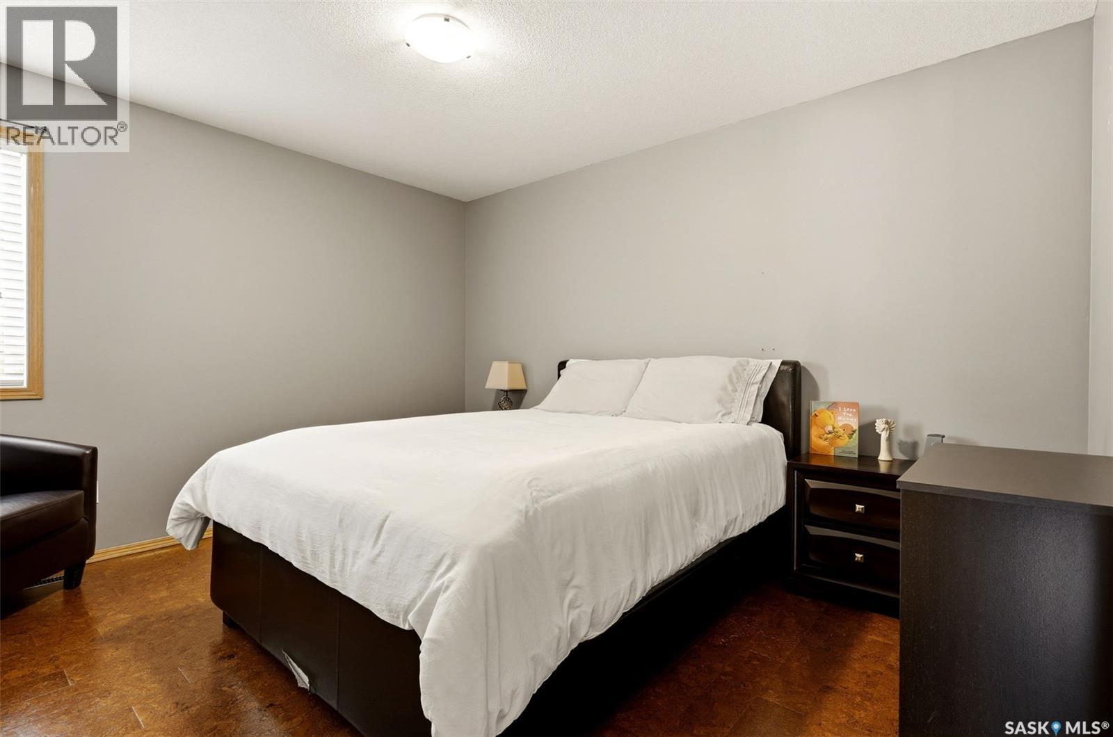 #3940 7th AVENUE E - 16