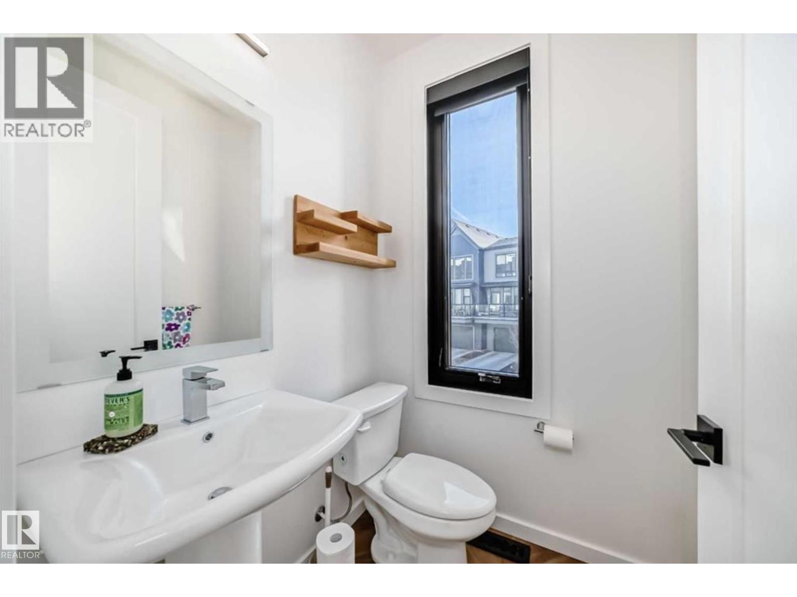 #46 1304 RUTHERFORD RD SW - 22