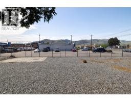 2602 45th Avenue, Vernon, BC V1T3N3 Photo 9