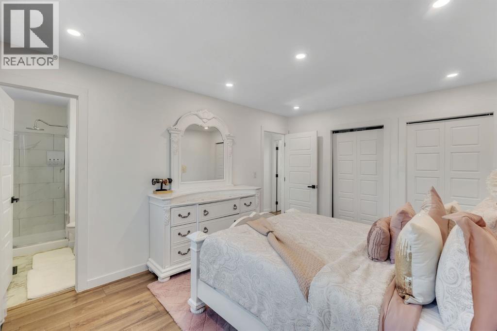 316 Templeton Circle NE - 30