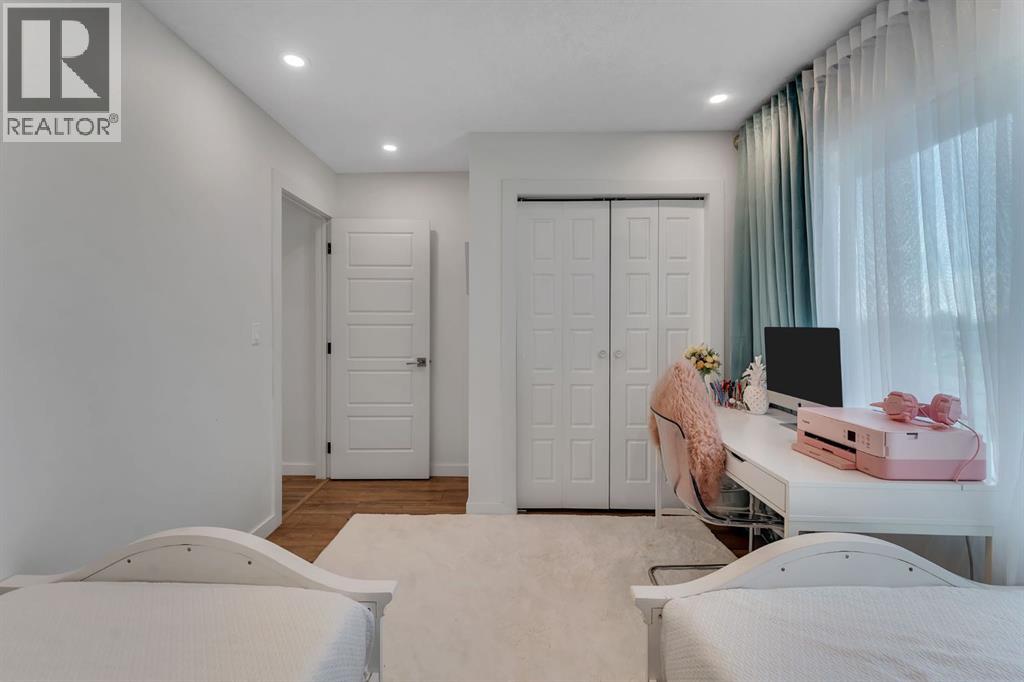 316 Templeton Circle NE - 33
