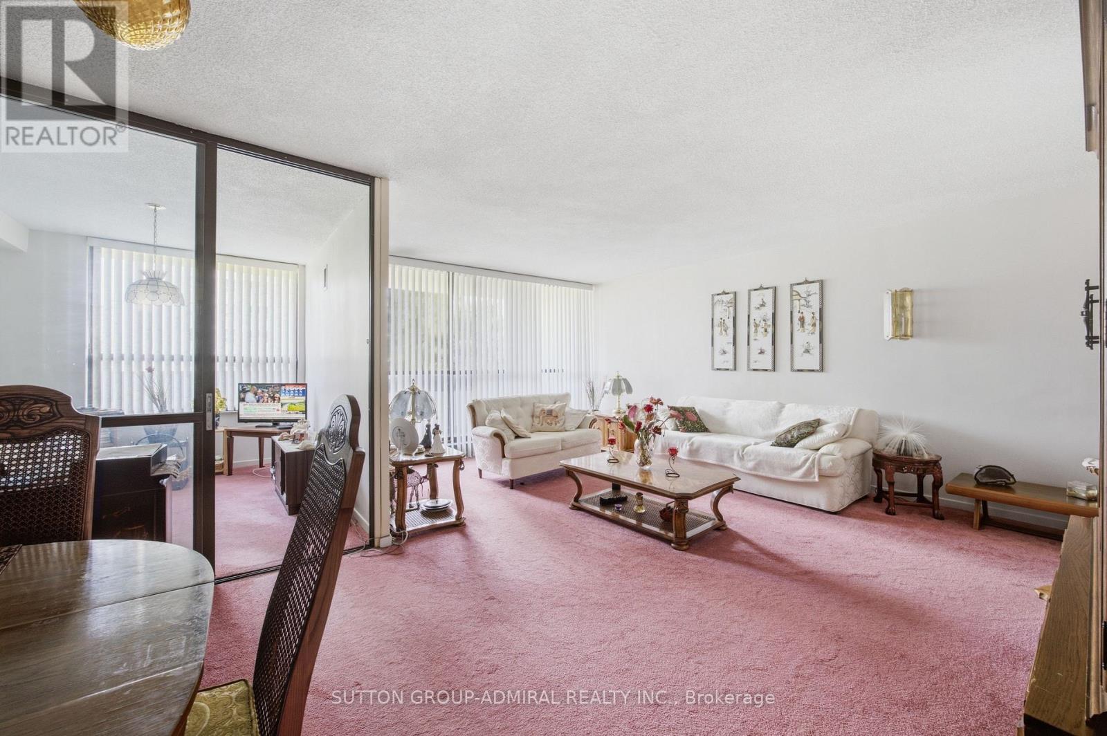 #404 100 CANYON AVENUE - 15