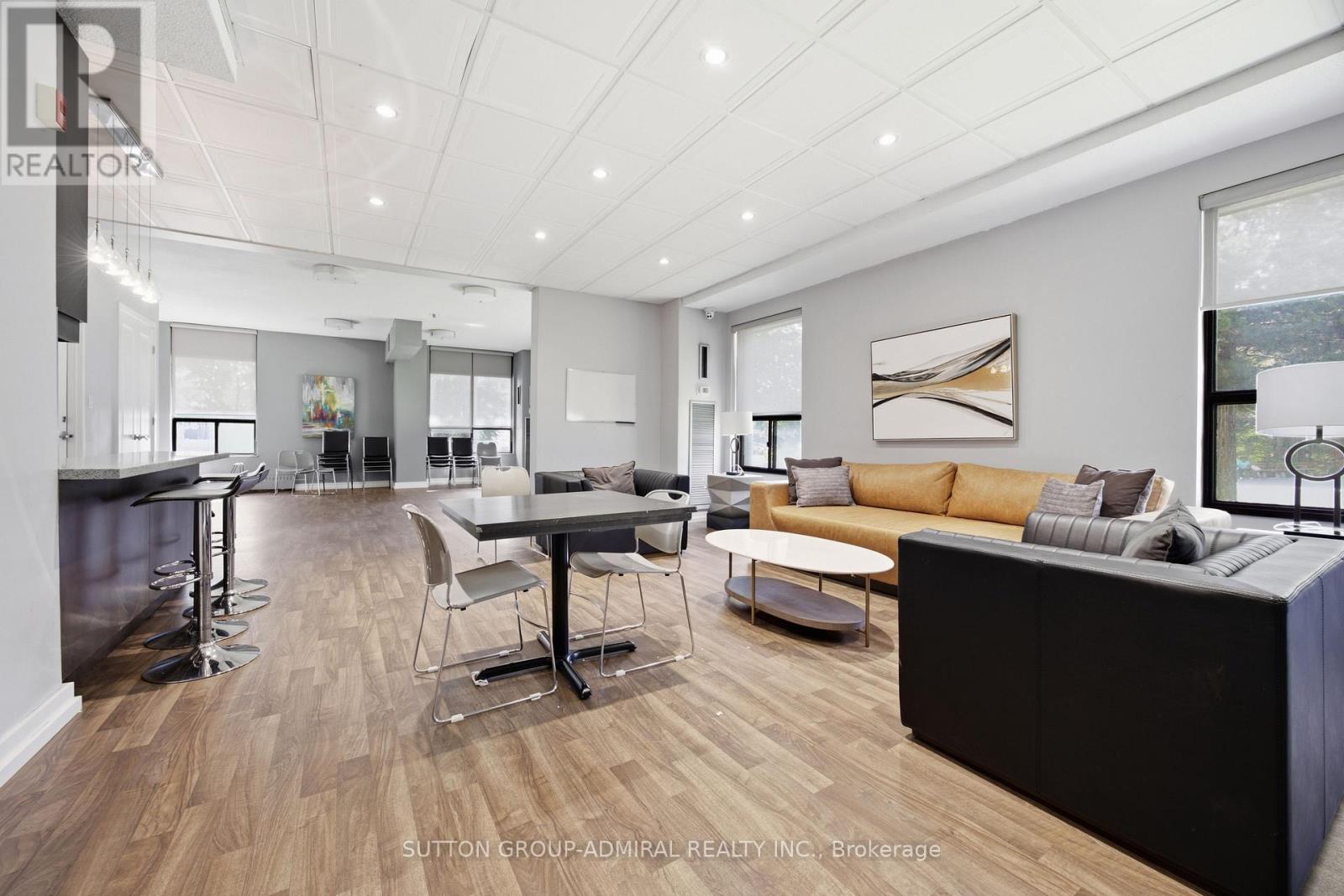 #404 100 CANYON AVENUE - Image 7