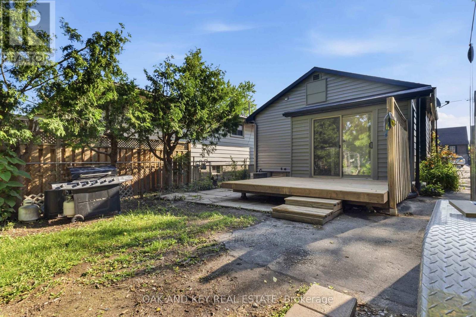 431 BURDICK PLACE - 33