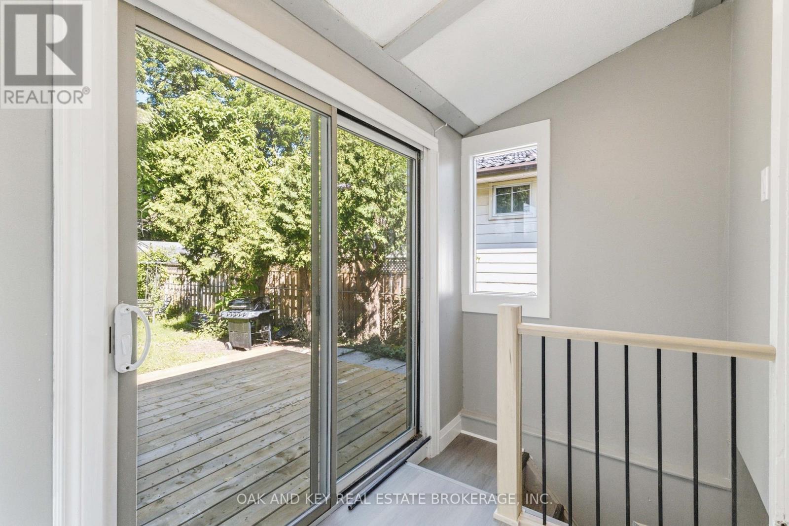 431 BURDICK PLACE - 25