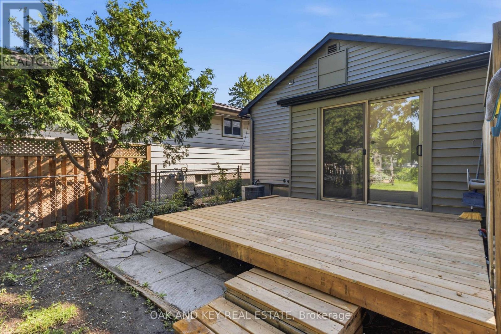 431 BURDICK PLACE - 38