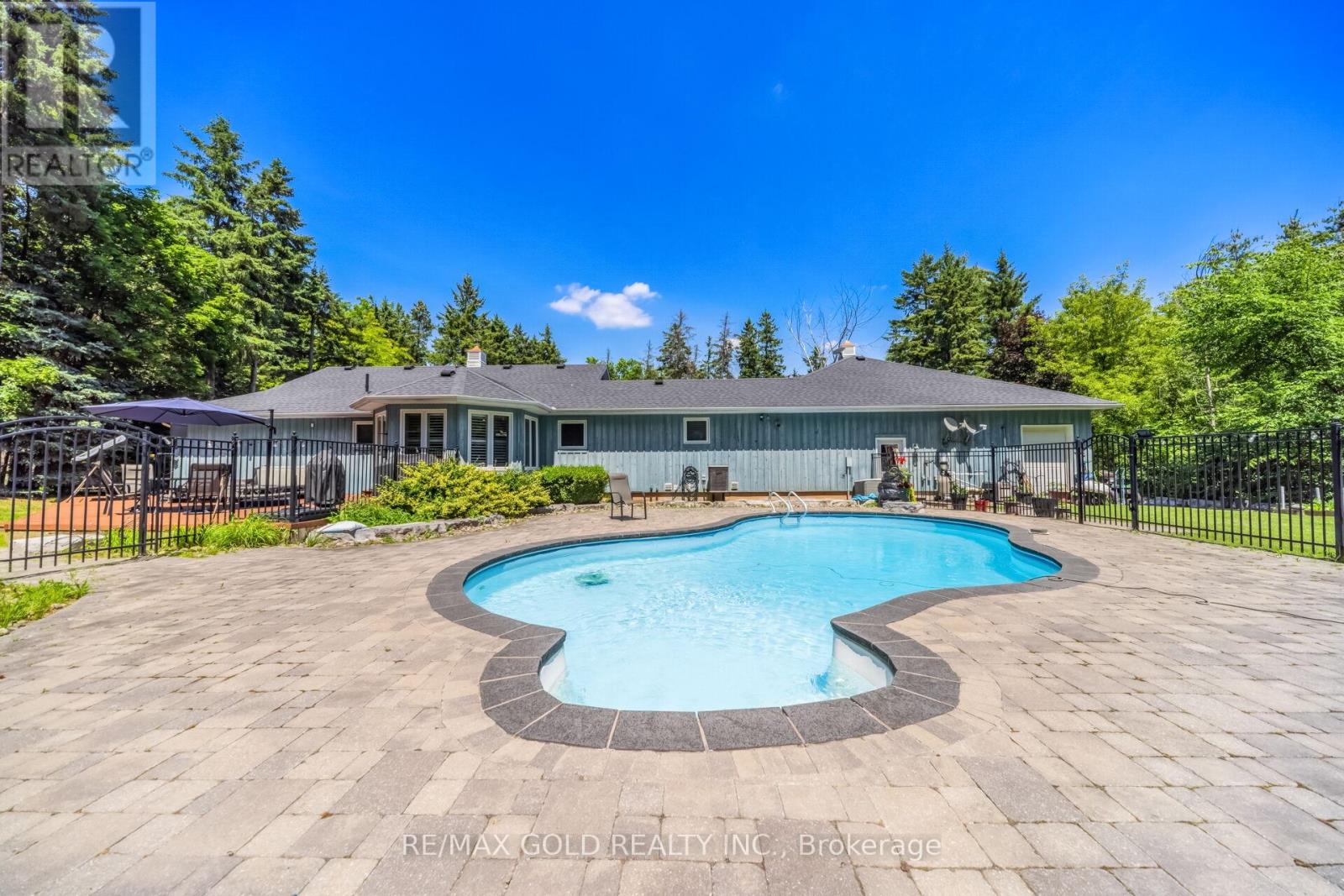 15252 CHINGUACOUSY ROAD - 37