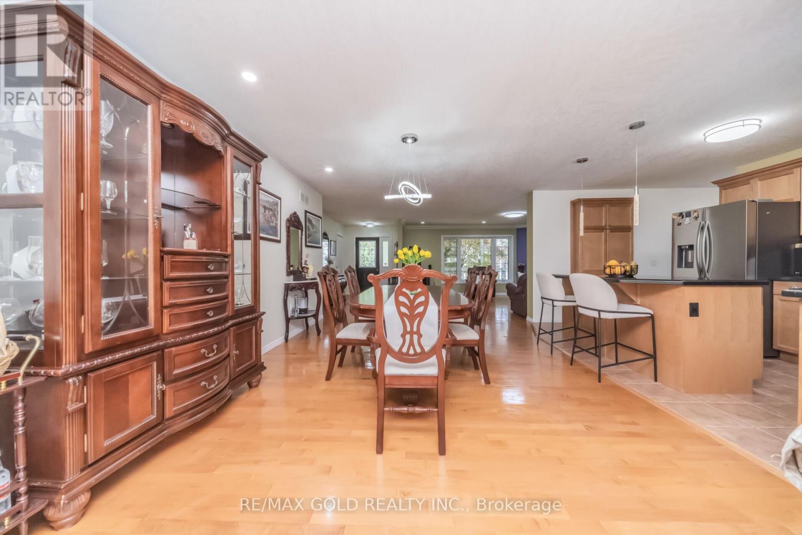 15252 CHINGUACOUSY ROAD - 12
