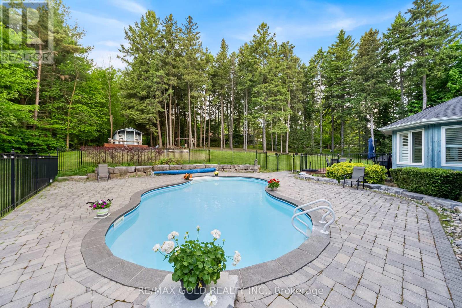 15252 CHINGUACOUSY ROAD - 42