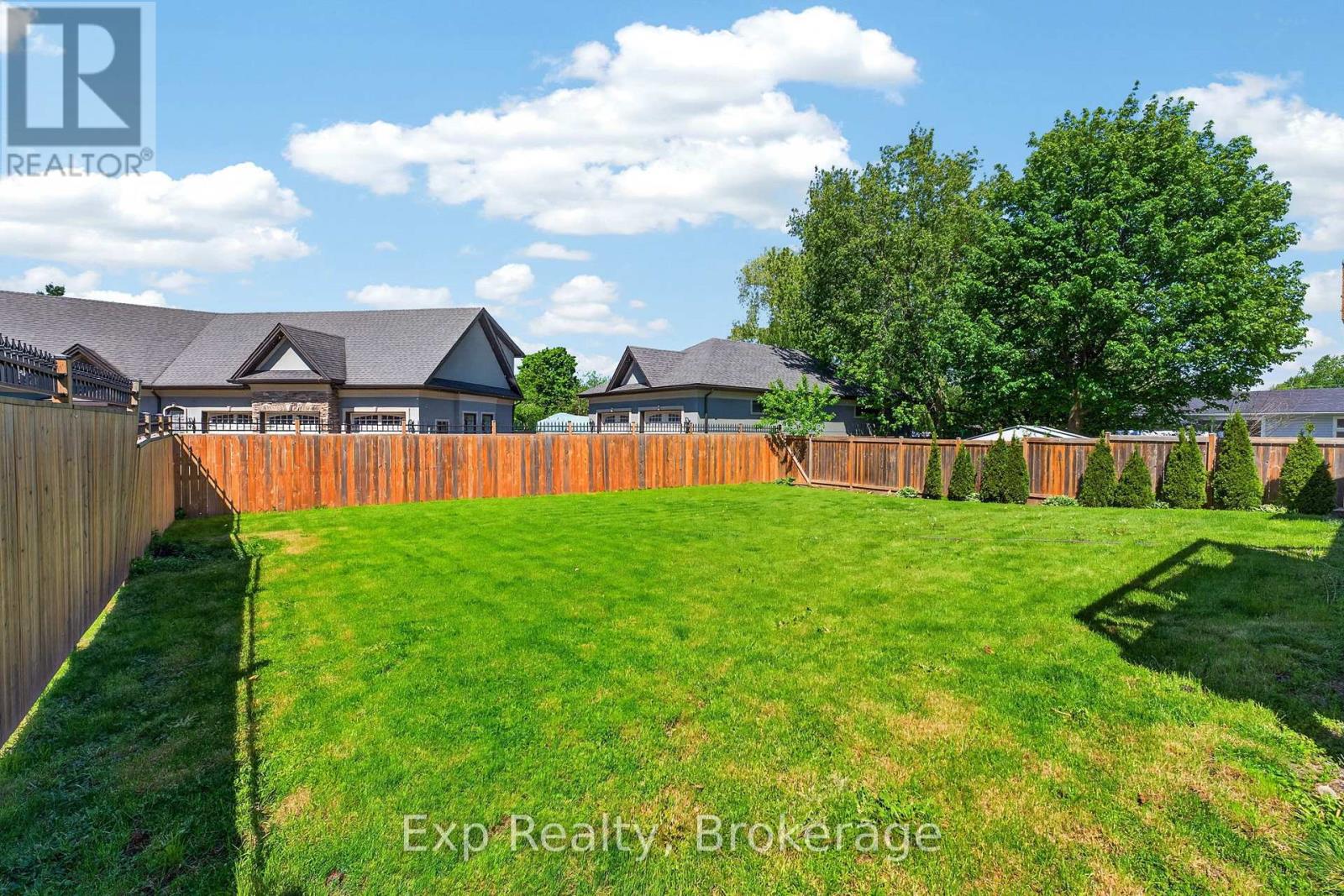 564 SIDNEY STREET - 19