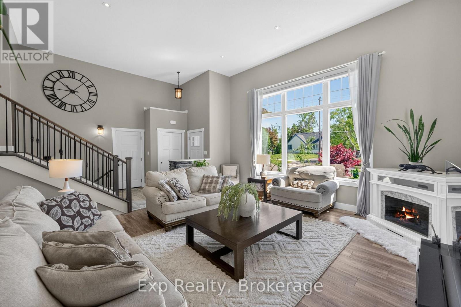 564 SIDNEY STREET - 4