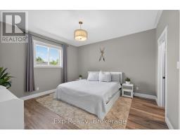 564 Sidney Street, Belleville, ON K8P4A2 Photo 12