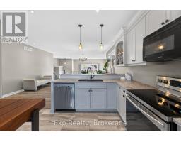 564 Sidney Street, Belleville, ON K8P4A2 Photo 9