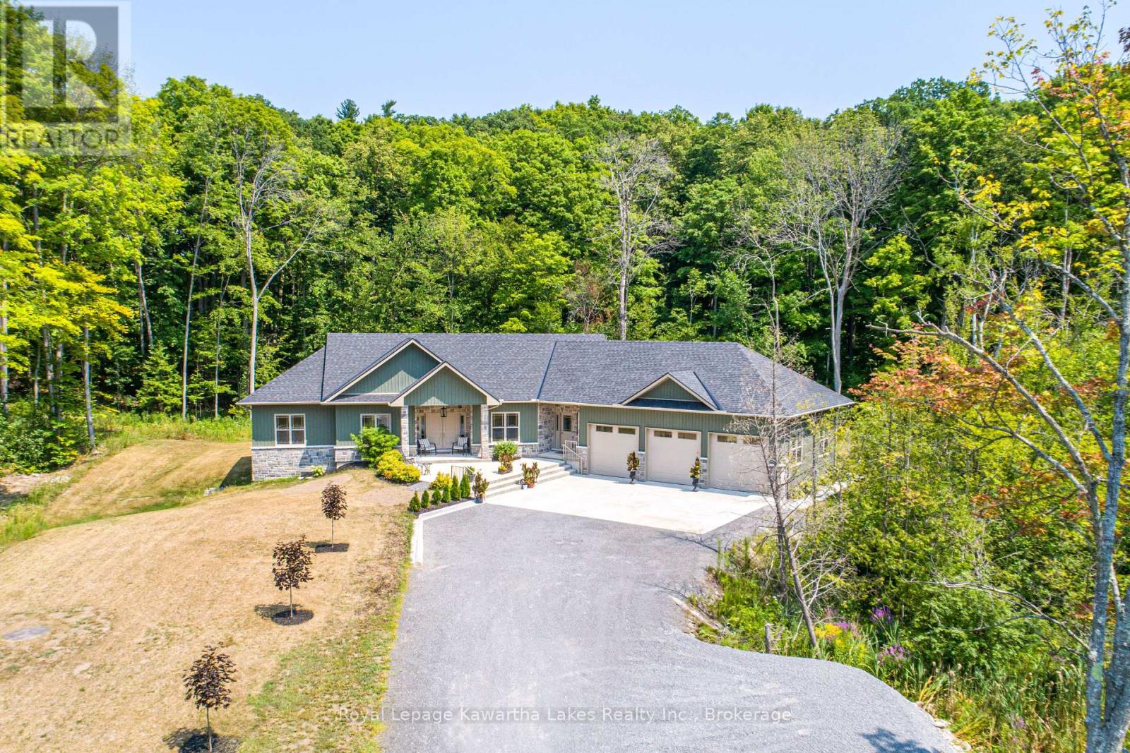 18 NEW PIERCE DRIVE - 1