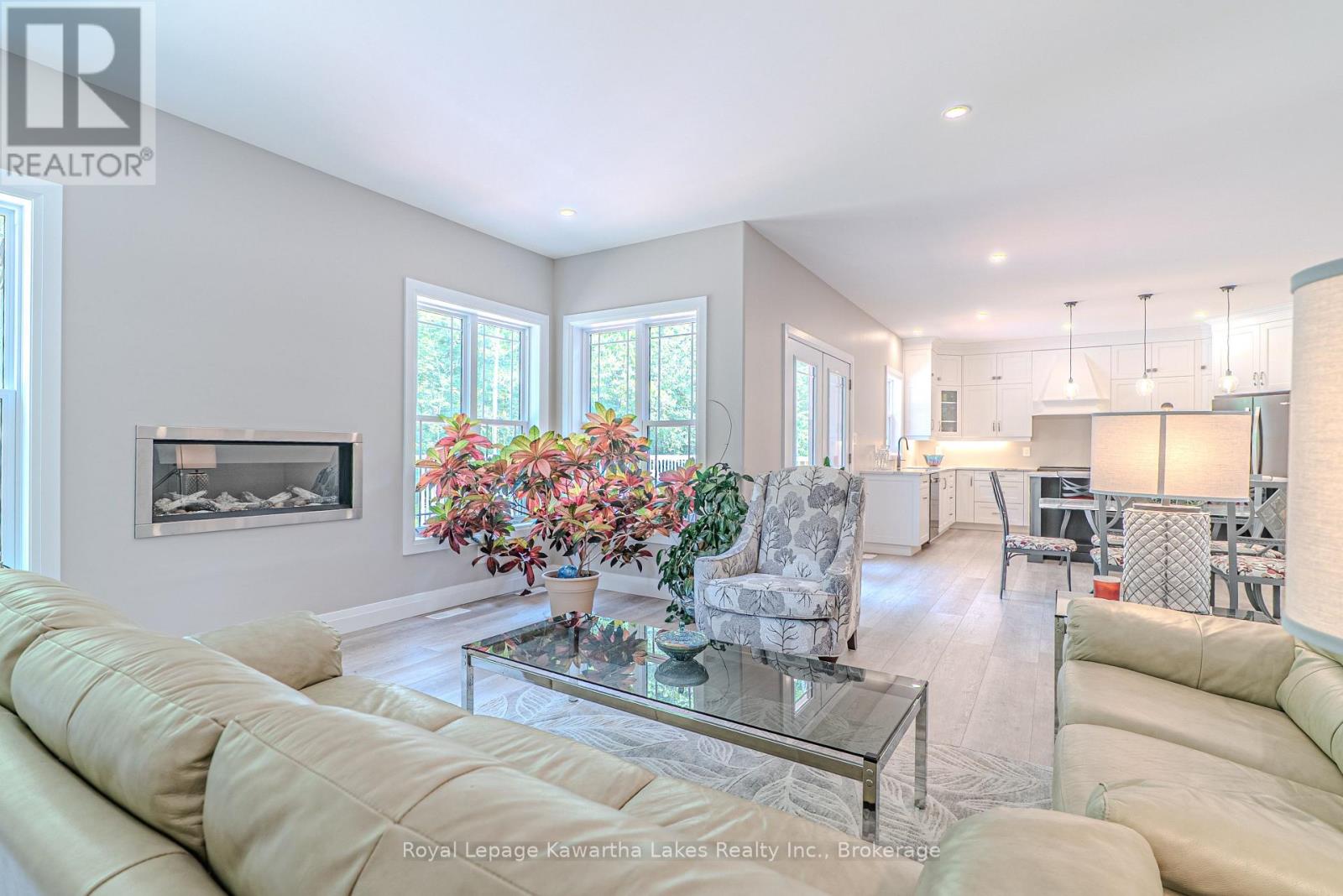 18 NEW PIERCE DRIVE - 18