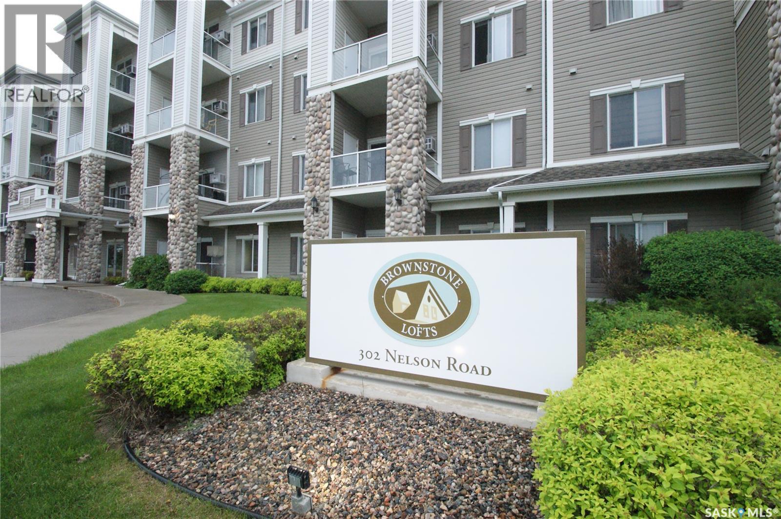 #411 302 Nelson ROAD - 1