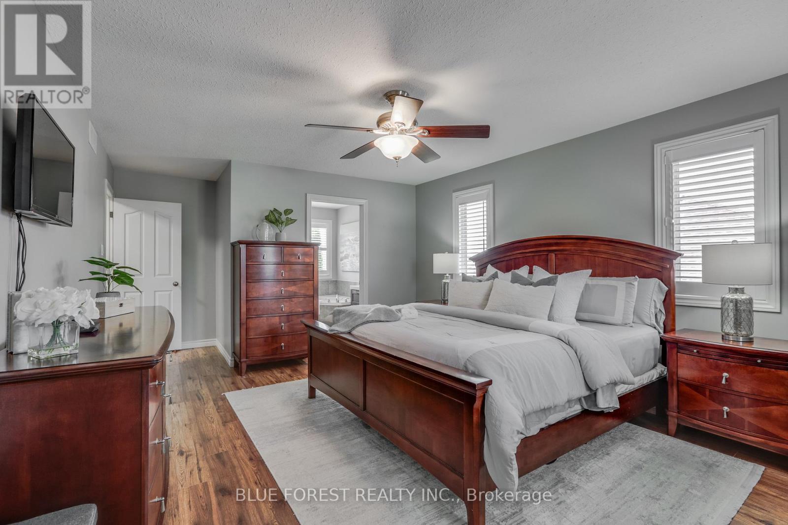 175 FOREST GROVE CRESCENT - Image 15