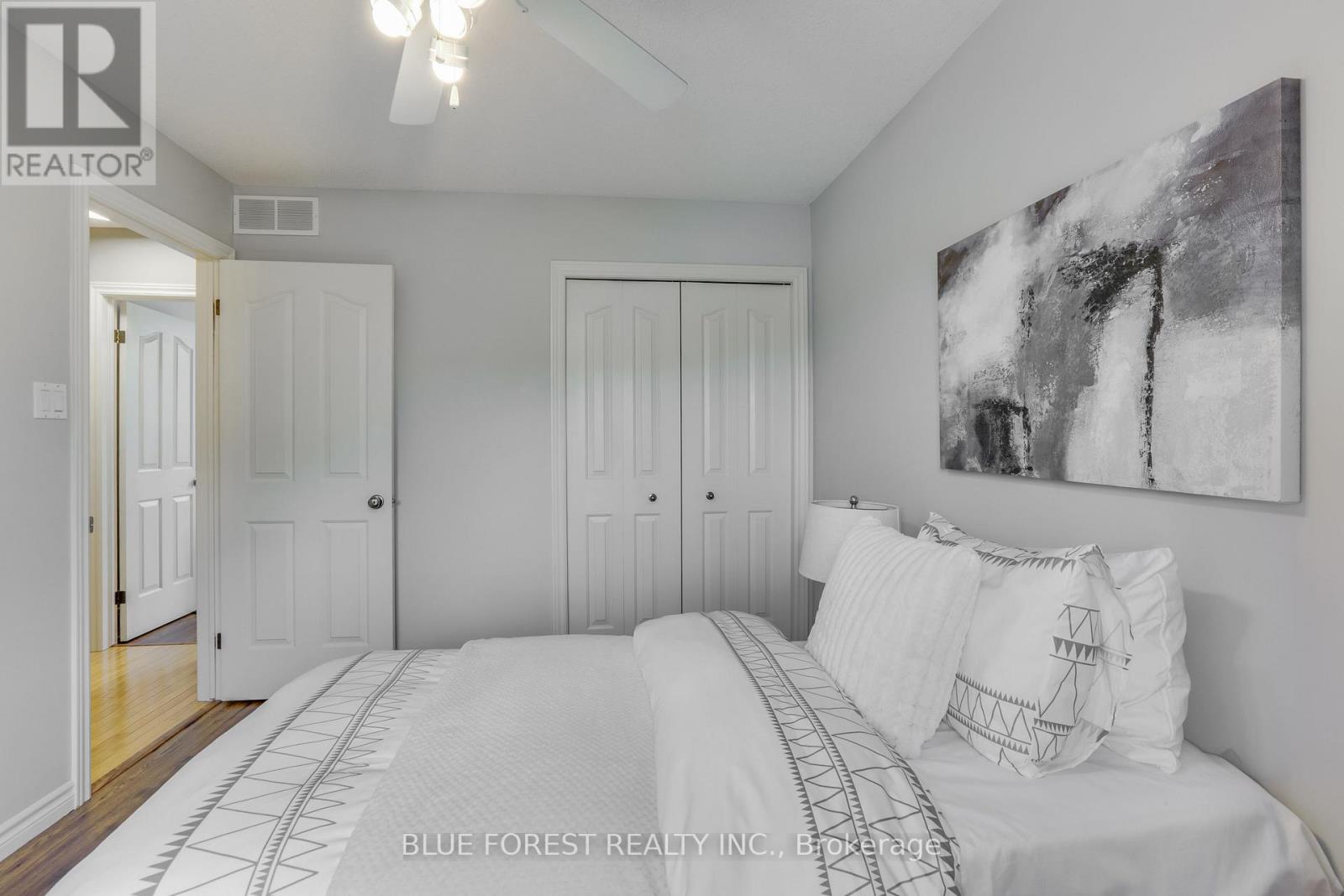 175 FOREST GROVE CRESCENT - Image 23